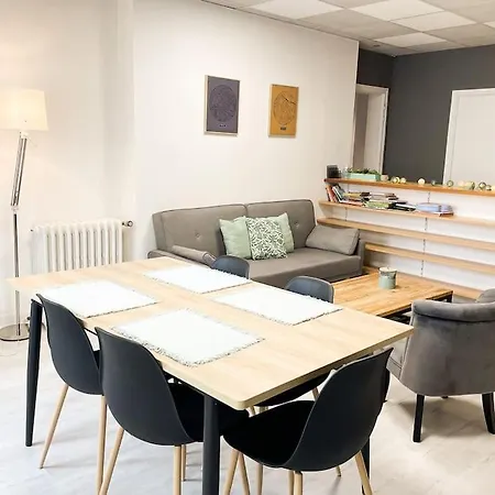 1 Moderne - Centre *