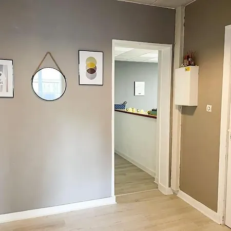 1 Moderne - Centre *